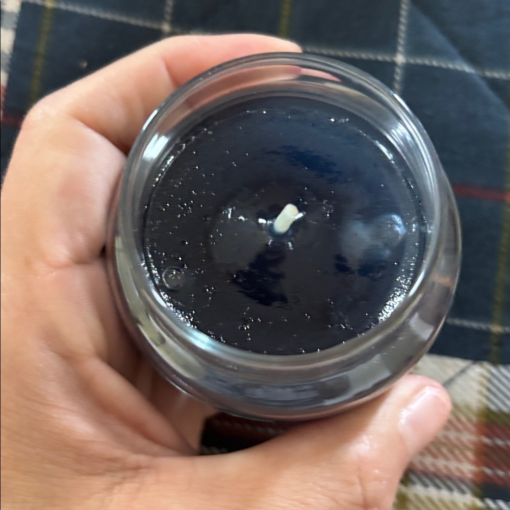 Yankee Candle Turquoise Sky small jar candle - Picture 4 of 4
